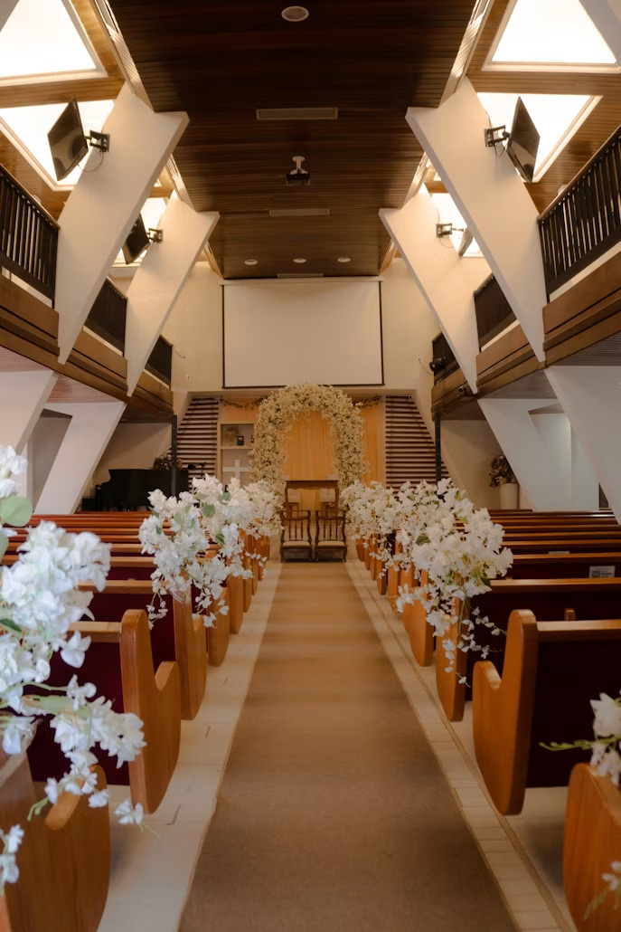 An elegant outdoor wedding ceremony